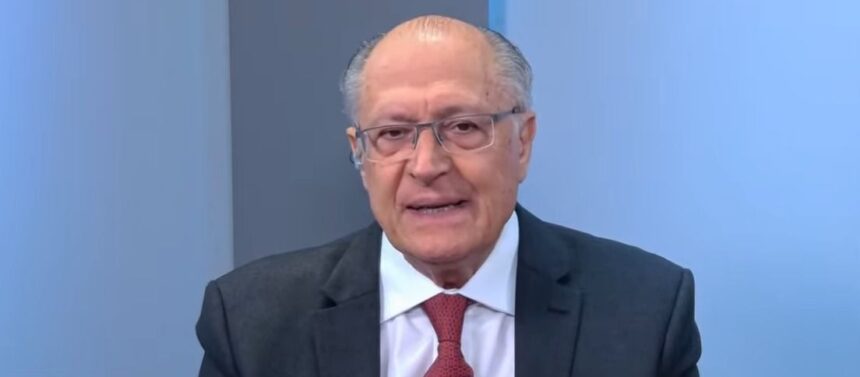 Alckmin diz que seria "mesquinho" transformar tarifaço em debate eleitoral