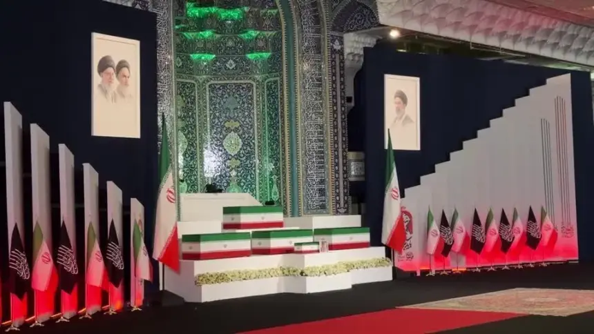 Funeral de Ali Khamenei é realizado em datas simbólicas; entenda