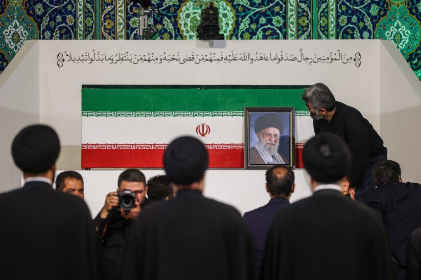 Veja quais líderes estrangeiros foram ao funeral de Ali Khamenei