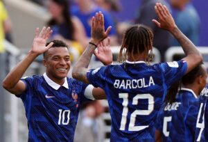 França e Marrocos entram em campo neste sábado pela Copa do Mundo; veja horários e onde assistir