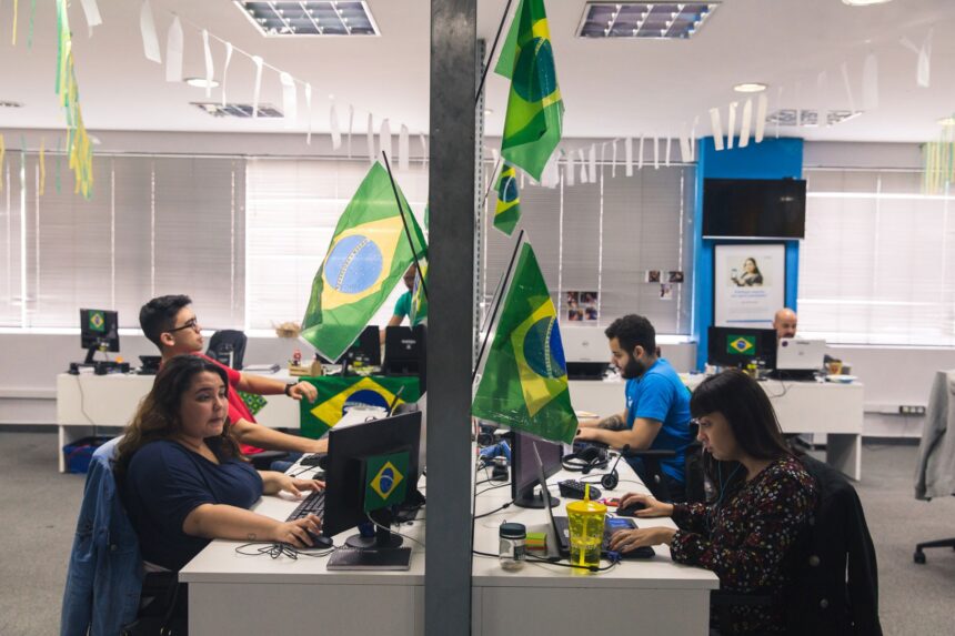 Copa do Mundo: o que acontece se o trabalhador abandonar o posto para assistir ao jogo? Veja o que diz a lei