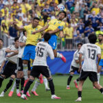 Cabeceios no futebol elevam risco de trauma craniano - 05/07/2026 - Equilíbrio e Saúde