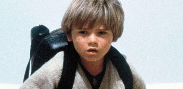 O ex-ator Jake Lloyd como o jovem Anakin Skywalker em