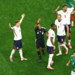 Parlamentar inglês quer que Fifa adie suspensão de jogador inglês após episódio com Trump: 'Regras aplicadas igualmente'