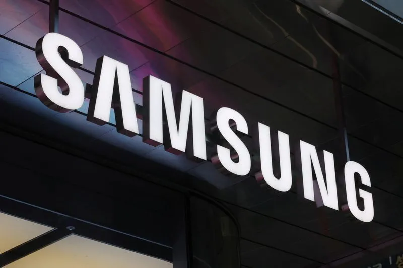 Lucro da Samsung aumenta 19 vezes; ações caem com receios sobre IA