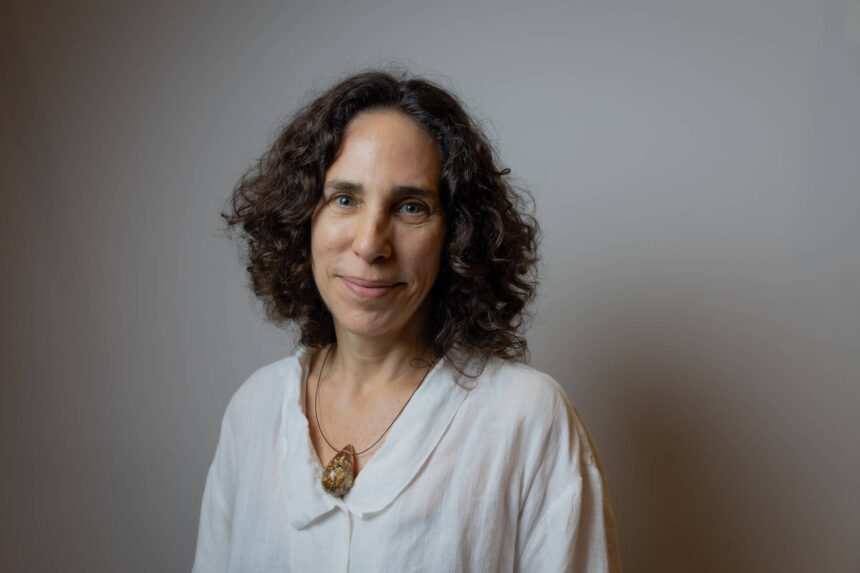 Em novo livro, Maria Homem defende liderança mais coletiva - 07/07/2026 - Equilíbrio