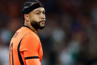 Memphis Depay se pronuncia sobre eliminação da Holanda na Copa