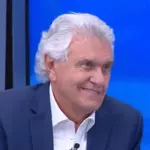 Caiado diz que Flávio "conspirou" contra economia do Brasil por tarifaço