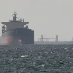 Preços do petróleo disparam após novos ataques e sanções dos EUA ao Irã