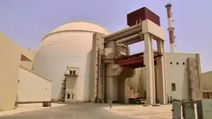 Ataque dos EUA atingiu área próxima a usina nuclear, diz autoridade do Irã