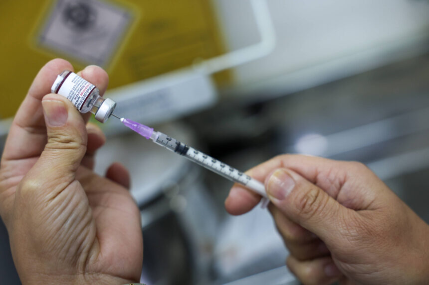 Vacinas contra Covid deverão ser atualizadas, diz Anvisa - 09/07/2026 - Equilíbrio e Saúde