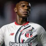 São Paulo não quer só Arboleda e mira novo zagueiro mesmo após recusas