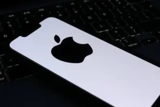 Apple processa OpenAI e acusa empresa de roubar segredos comerciais