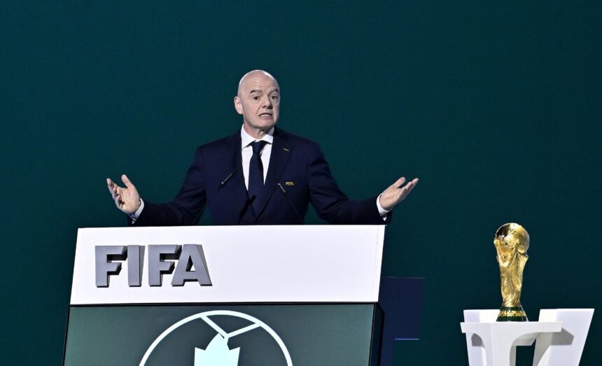 Vídeo não mostra presidente da Fifa celebrando vitória da Argentina
