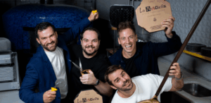 Gustavo Brunello (à esq.), Marcos Paulo, Daniel Lucco e Guilherme Paim (à frente) são sócios da La Braciera