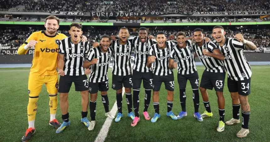 Marçal compara vitória do Botafogo com jogo entre Argentina e Inglaterra