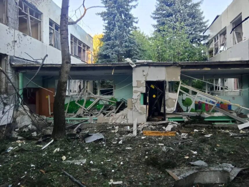 Ataque de drones ucranianos deixa mortos, provoca incêndio e leva à evacuação de maternidade perto de Moscou
