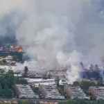 Mais de 100 casas "totalmente destruídas" em incêndio na Noruega