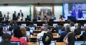 Câmara avança com proposta de imprescritibilidade para estupro infantil
