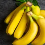 4 truques simples para fazer as bananas durarem mais tempo