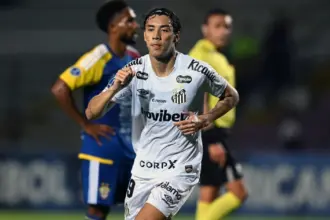 Sem Neymar, Santos goleia UCV e se aproxima das oitavas da Sul-Americana