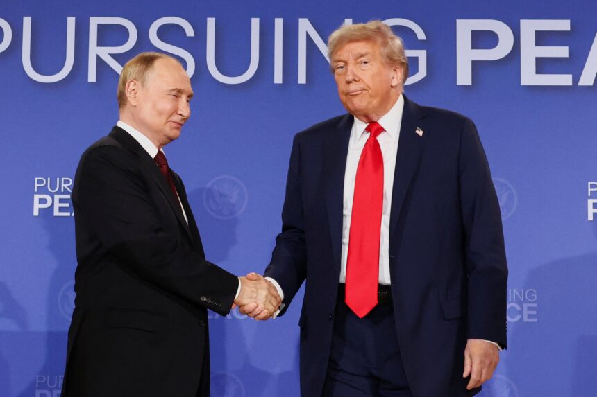 EUA investigam se Rússia ajudou o Irã a atacar alvos da CIA
