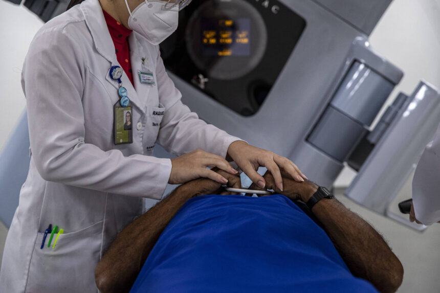 Espera por cirurgia de câncer aumenta no SUS, aponta TCU - 23/07/2026 - Equilíbrio e Saúde
