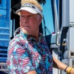 Will Ferrell é um antigo campeão que tenta voltar aos torneios em