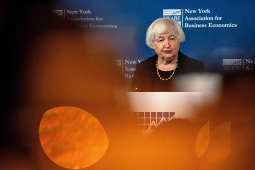 Yellen: IA eleva inflação nos EUA; entenda impacto - 24/07/2026 - Economia
