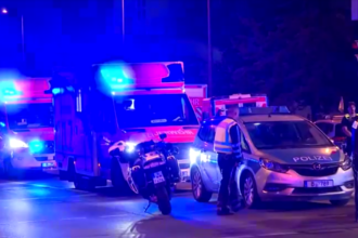 Polícia busca suspeito de avançar com carro contra multidão em Berlim