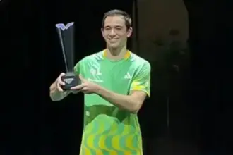 Hugo Calderano é campeão do WTT em São José