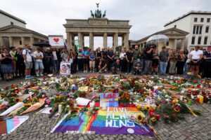 Suspeito, motivação e resposta do governo: o que se sabe sobre o ataque à Parada LGBTQ+ de Berlim