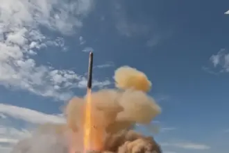 Ucrânia diz que míssil da Rússia entrou no espaço aéreo da Polônia