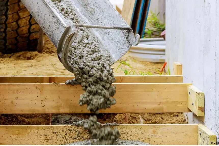 Fezes humanas podem criar concreto mais resistente - 22/09/2026 - Ciência