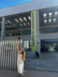 Brasileiros relatam choque cultural na volta ao Brasil após morar fora