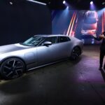 Jaguar apresenta elétrico Type 01 em meio a polêmica de design e anúncio de demissões