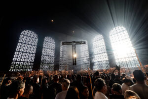 Sarampo: Opas vê risco com eventos religiosos de massa - 12/10/2026 - Equilíbrio e Saúde