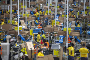 Brasil amplia adesão ou intenção de uso de IA nas compras - 13/10/2026 - IA