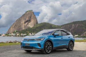 Primeiro carro 100% elétrico da Volkswagen começa a ser vendido no Brasil nesta quinta
